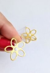 İnci Mineli Çiçek Bronz Küpe