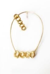 Asimetrik Dokulu Delikli Küpe