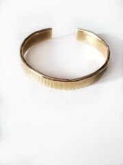 Çizgili Dokulu Bant Bilezik