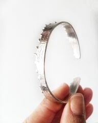 Dalgalı Minik Toplu Gümüş Bilezik