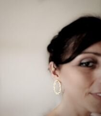 Dokulu Oval Bronz Küpe