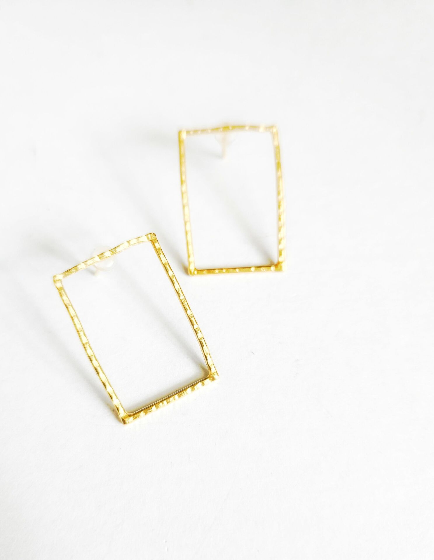 Tel Dikdörtgen Küpe