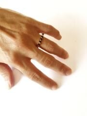 Minik Siyah Toplu Bronz Yüzük