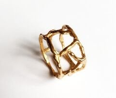 El Yapımı Altın Renk Organik Kafes Form Kadın Yüzük