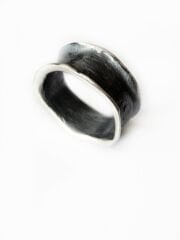 El Yapımı Oksitli Gümüş Renk Geniş Form Yüzük