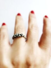 El Yapımı Oksitli Gümüş Renk Büküm Dokulu Yüzük